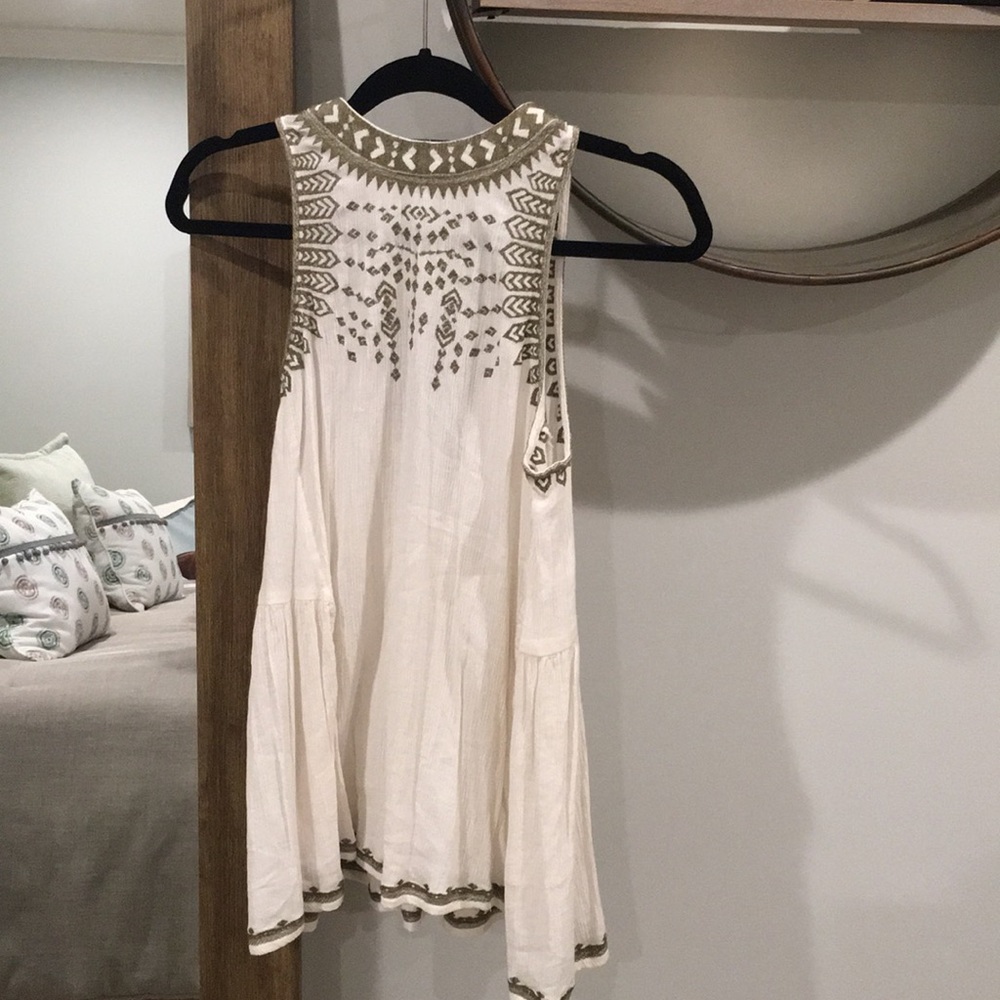 • altar’d state • green aztec halter top